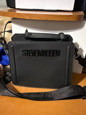 Steve Madden Small Black Structured Bag